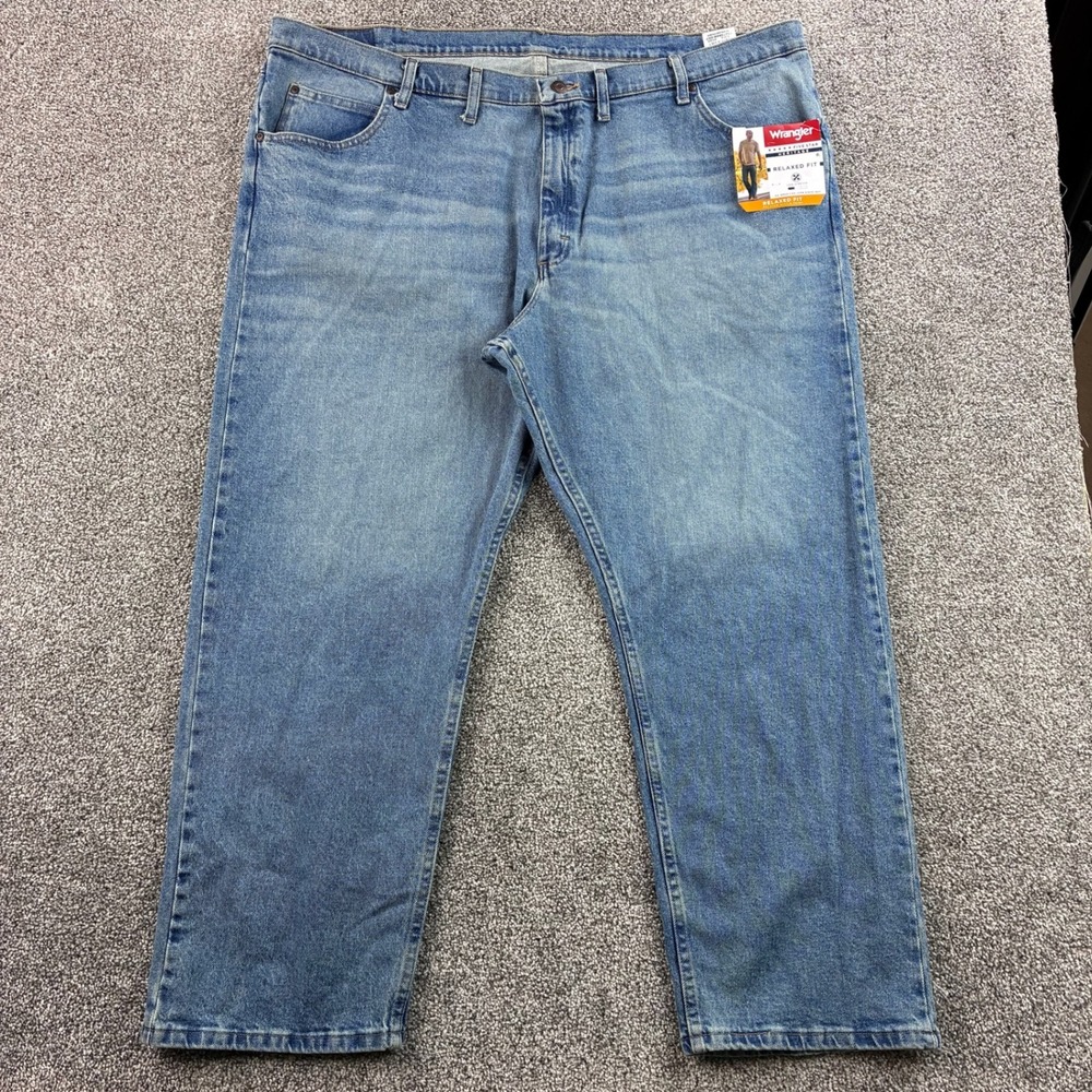 NEW Wrangler Relaxed Fit Jeans Mens 46x30 Blue Cotton Stretch Denim 1097FXVBT